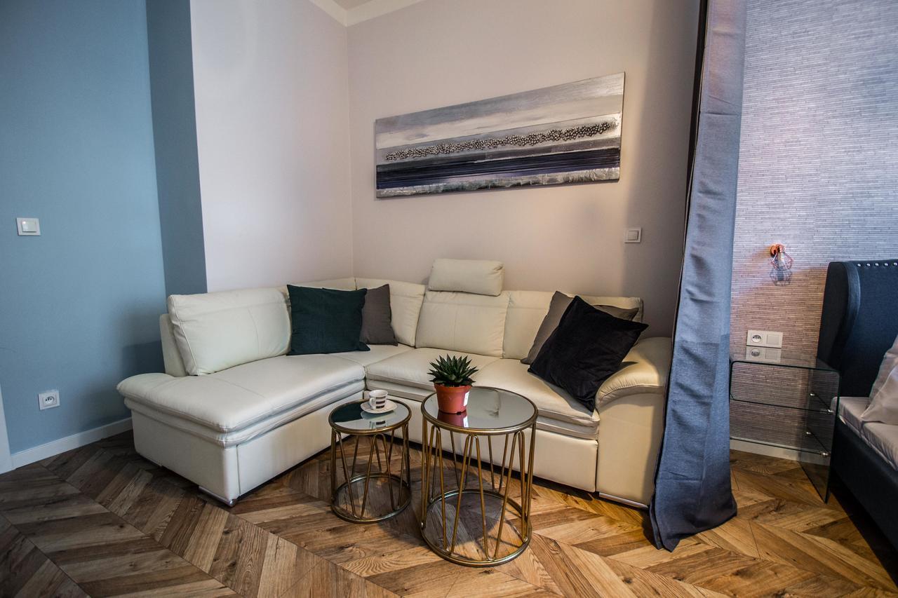 Executive Bright Apt. By Ruterra Πράγα Εξωτερικό φωτογραφία