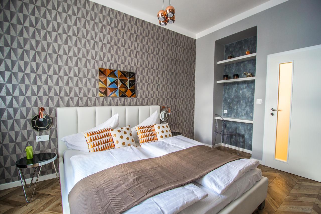 Executive Bright Apt. By Ruterra Πράγα Εξωτερικό φωτογραφία
